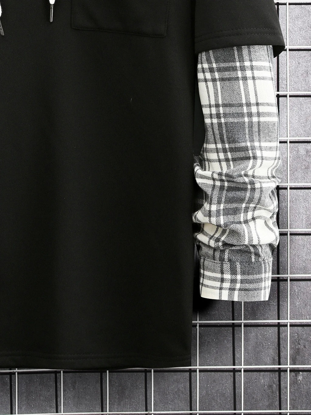 Men's Loose Plaid Patched Pocket Drop Shoulder Drawstring 2 In 1 Hoodie