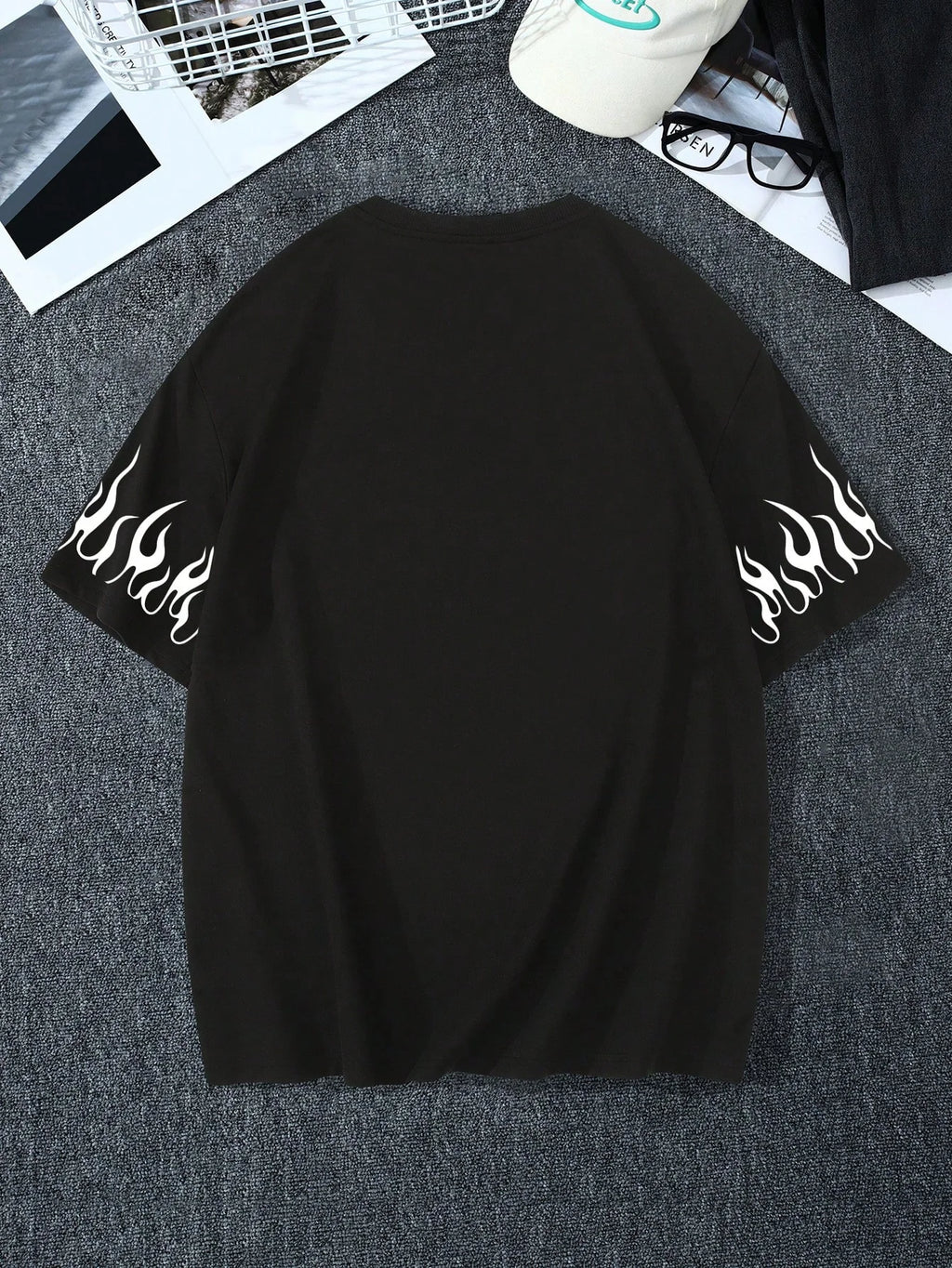 Men Casual Slogan And Flame Print Short Sleeve T-Shirt