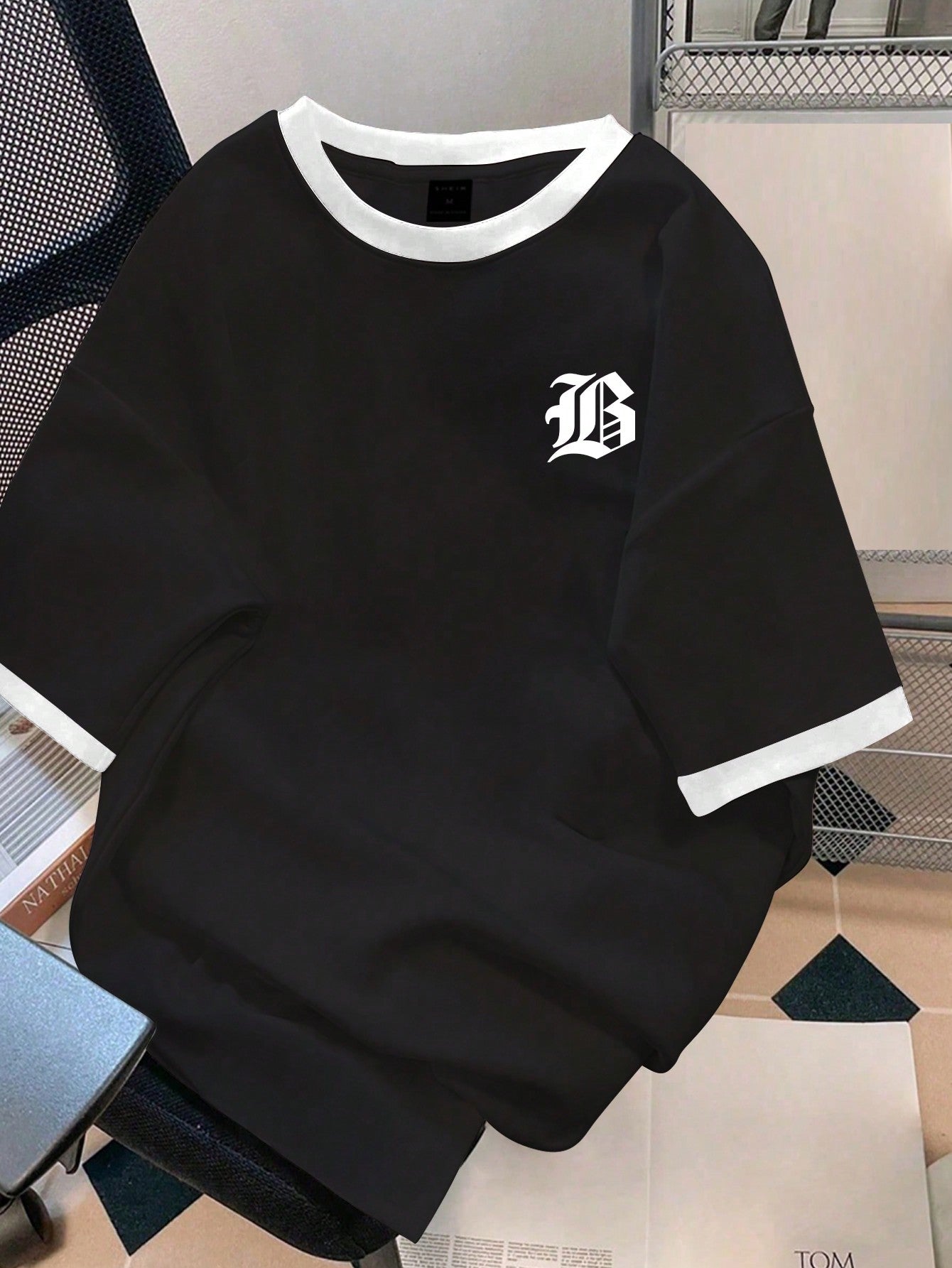 Men Letter Graphic Contrast Trim Short Sleeve Ringer Tee