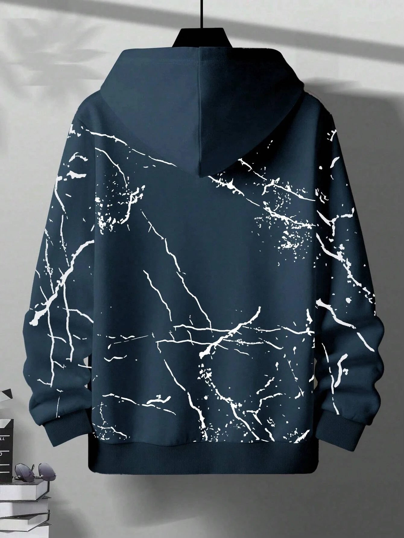 Men Loose Letter Printed Hooded Sweatshirt With Drawstring