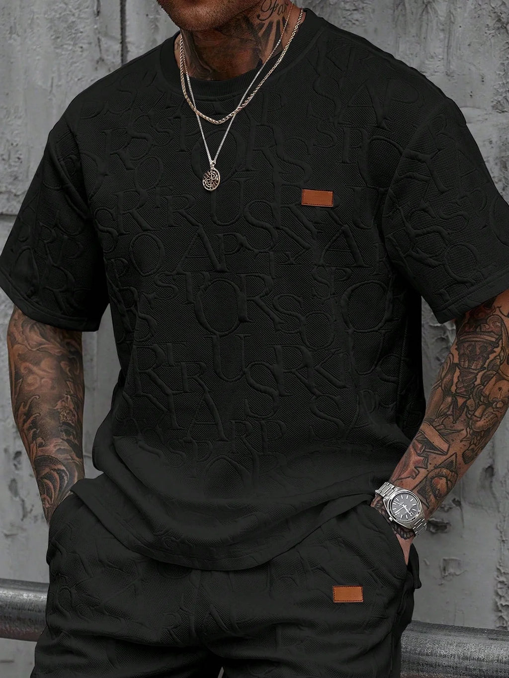 Men's Casual Round Neck T-Shirt, INS Simple Fashionable English Letter Embossed Textured Fabric