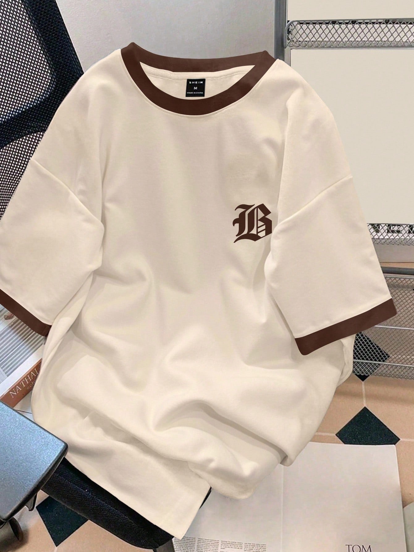 Men Letter Graphic Contrast Trim Short Sleeve Ringer Tee