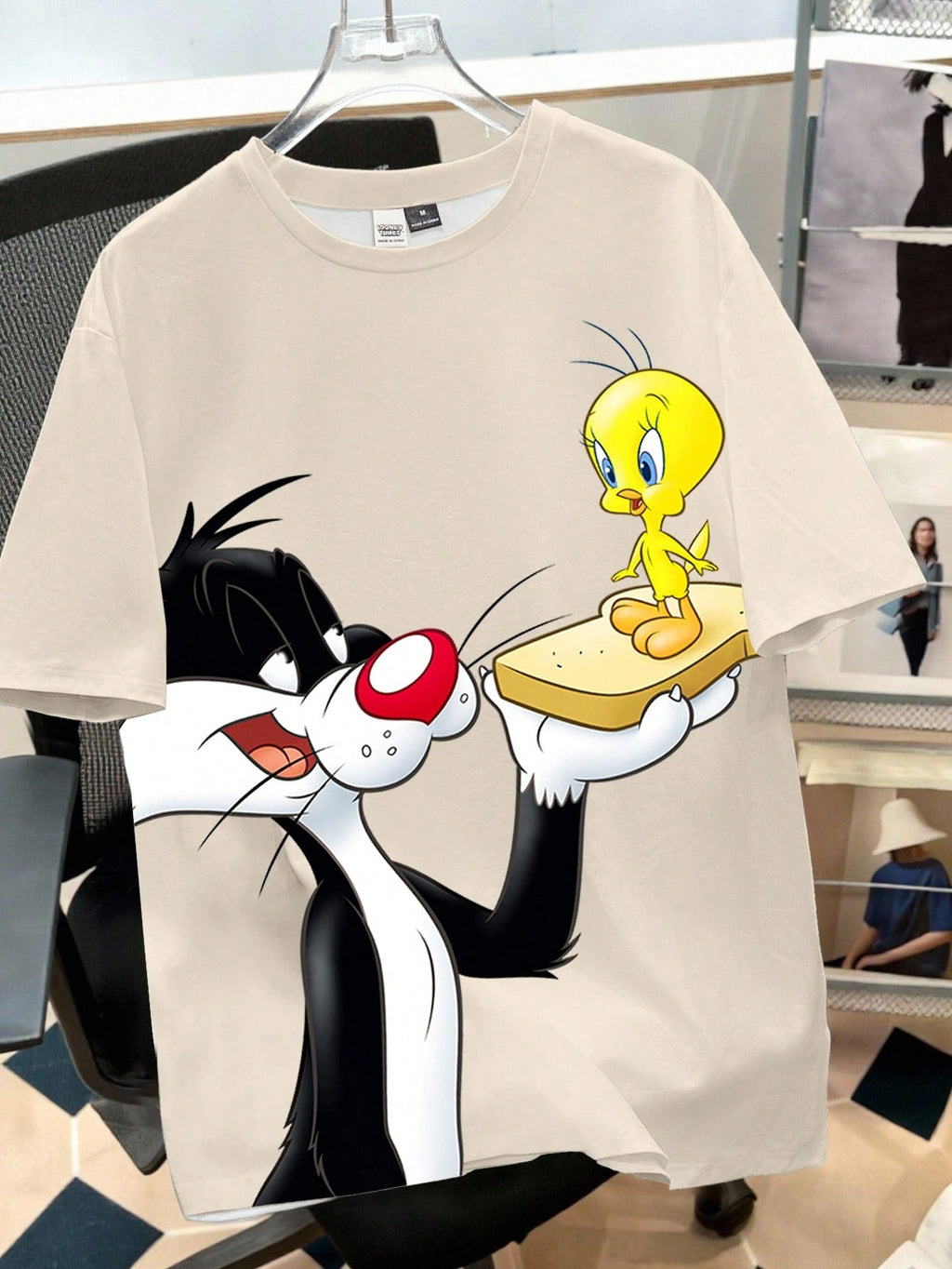 Men's Minimalist Letter & Rabbit Graphic Short Sleeve Round Neck T-Shirt