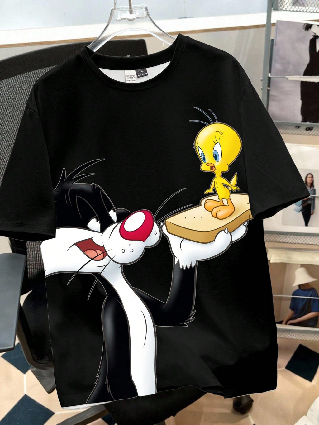 Men's Minimalist Letter & Rabbit Graphic Short Sleeve Round Neck T-Shirt