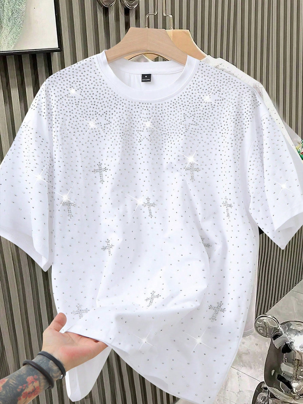 1pc Men's Casual Loose Fit Short Sleeve T-Shirt, Rhinestone Decor