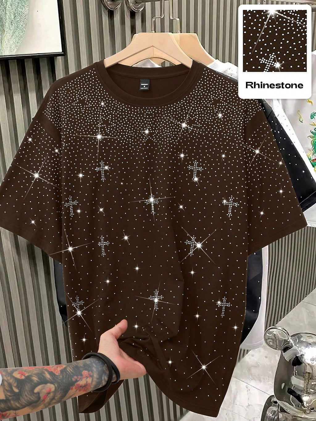 1pc Men's Casual Loose Fit Short Sleeve T-Shirt, Rhinestone Decor